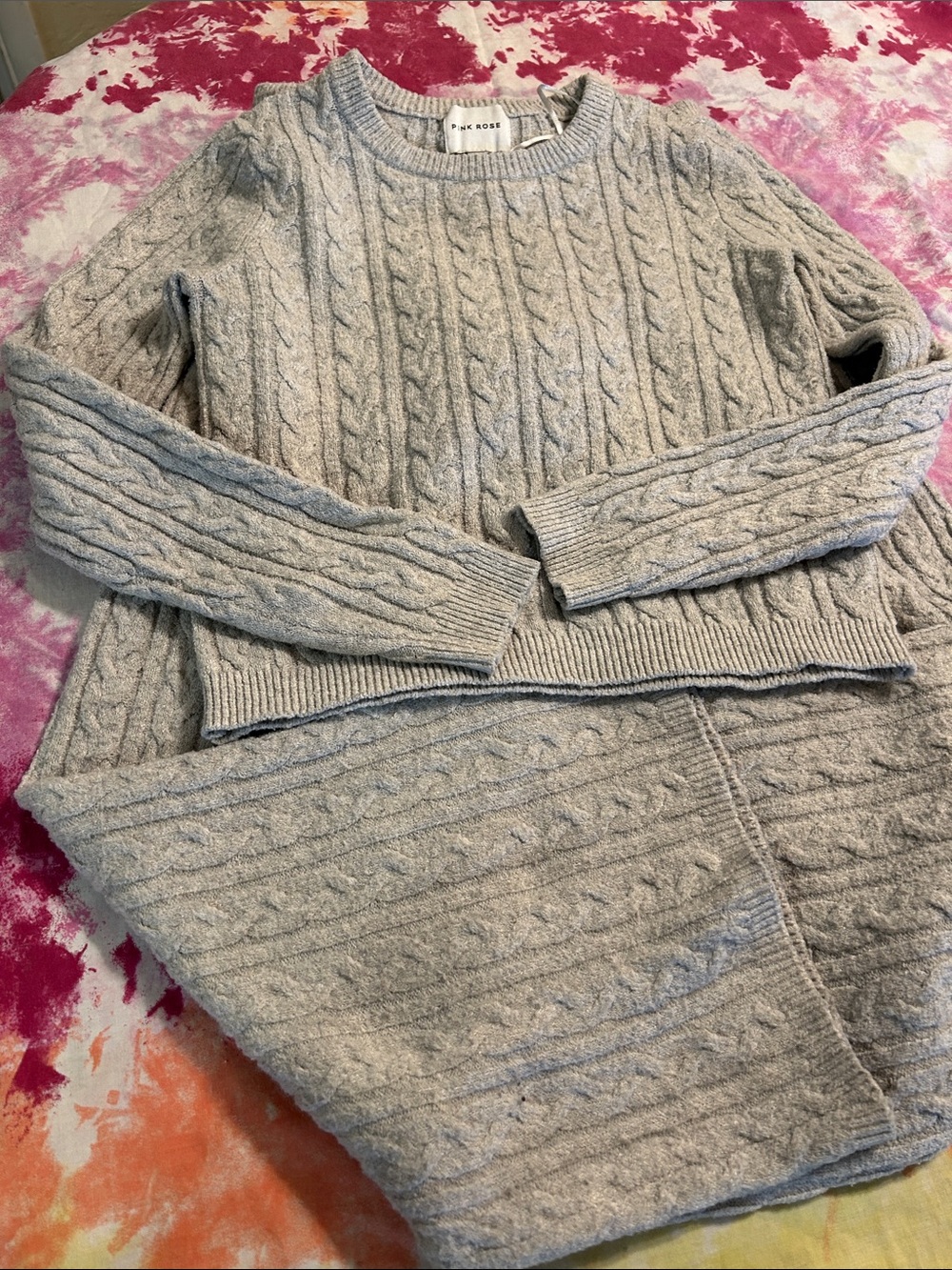 Pink Rose sweater & pants size XS